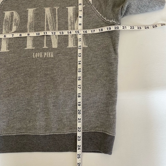 Victoria’s Secret Love Pink Gray “PINK” Graphic Pullover Sweatshirt Size Small - Picture 3 of 6